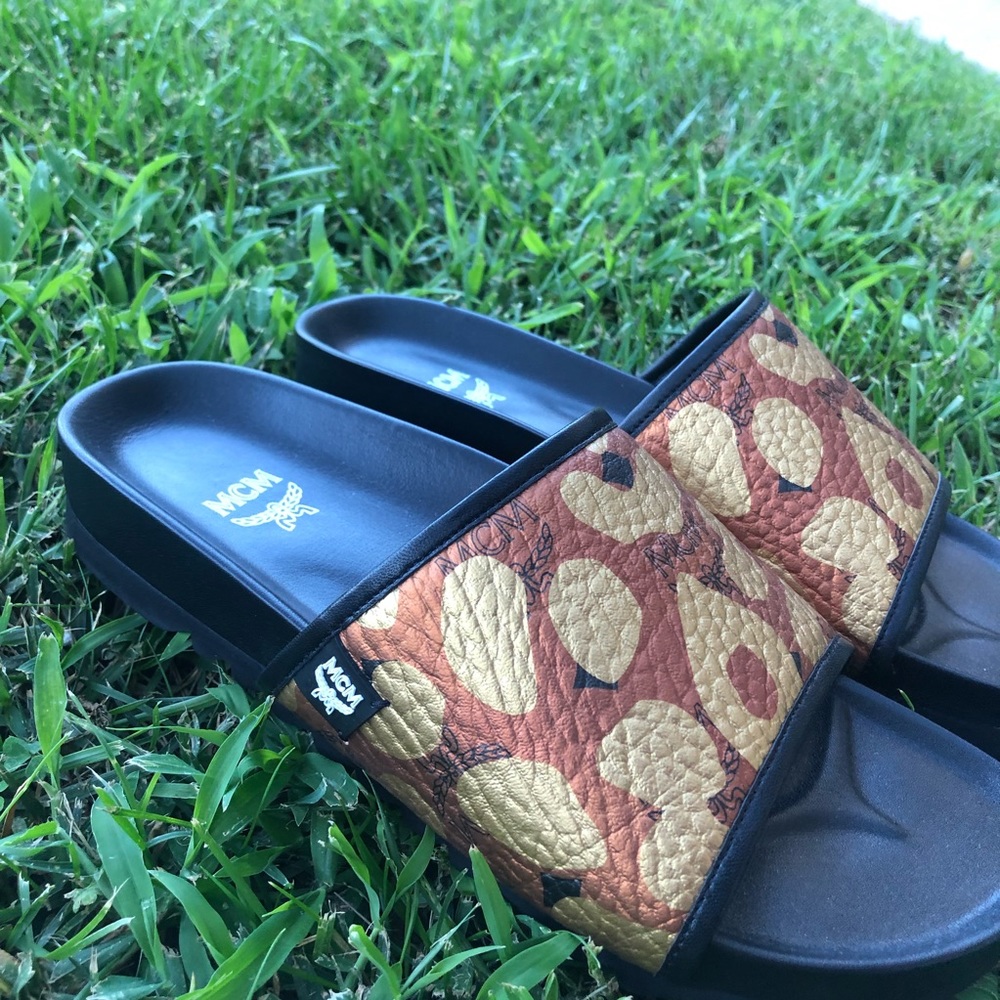 MCM Men’s Slides monogram coated canvas shoes - Picture 3 of 8